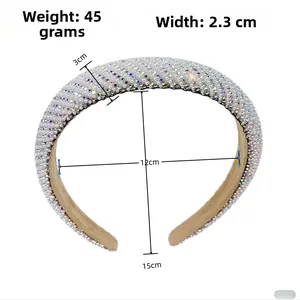 Detail view of pearl and rhinestone headband with dimensions: Weight 45g and Width 2.3cm