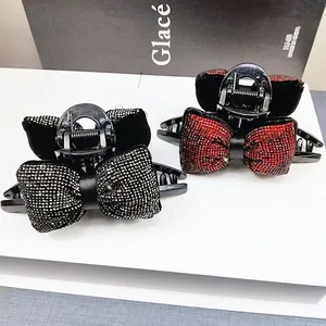 Pinces à cheveux nœud strass étincelantes en noir élégant et rouge profond
