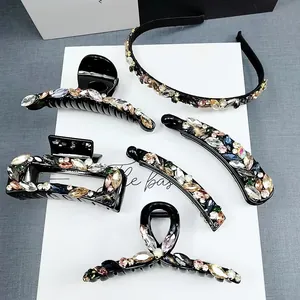 Luxus Geometrisch Strass Haarkralle Elegant Kunststoff Bunt Kristall Haarnadel Funkelnd Kopfschmuck Für Damen Lässig Party Accessoires