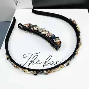 Elegantes Haar-Accessoire-Set mit Strass-Stirnband und passender Bananen-Haarklammer