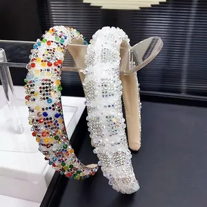Serre-tête baroque en cristal avec strass colorés et design rembourré sur support acrylique