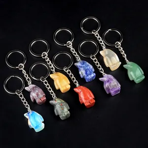 Lot de neuf porte-clés pingouin sculptés en pierre d'agate naturelle multicolore