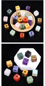 Nahaufnahme quadratischer 16mm Edelsteinperlen mit 5mm Loch für DIY Schmuckdesign