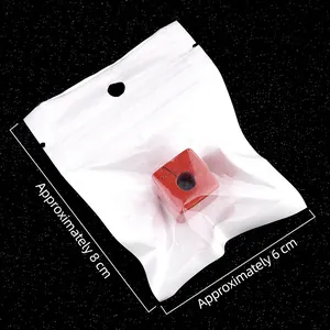 Quadratische rote Amethyst-Achat-Perle 16mm mit 5mm Loch in transparenter Verpackung