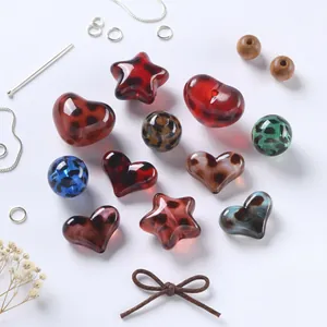 Perline in Acrilico con Stampa Leopardata a Forma di Cuore Stella Palla per DIY Braccialetti Collane Creazione Gioielli