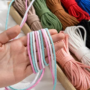 Vue détaillée de cordes tressées en coton de 3mm pour la création de bijoux DIY