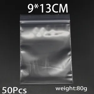 Λεπτομέρεια παχιάς διαφανούς σακούλας PE 9x13cm με ανθεκτικό κλείσιμο φερμουάρ σφράγισης