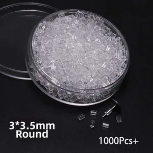 Detailopname van 1000 stuks 3x3,5mm ronde siliconen oorbelstoppers in een heldere doos