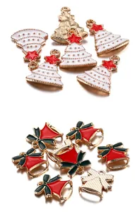 Pendentifs de Noël en alliage émaillé avec sapin et cloche pour la création de bijoux