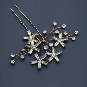 Horquillas doradas de estrellas geométricas con diamantes para accesorios de novia