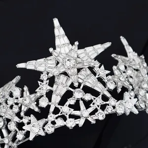 Couronne de mariée élégante en argent avec étoiles de cristal pour mariages