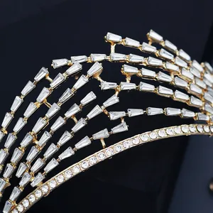 Luxury gold alloy bridal crown with sparkling rectangular rhinestones for weddings