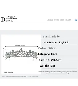 Detailed dimensions of silver crystal crown showing 13.5cm diameter and 3.5cm height