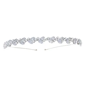 Elegante cerchietto a foglia d'argento con cristalli marquise e perle bianche