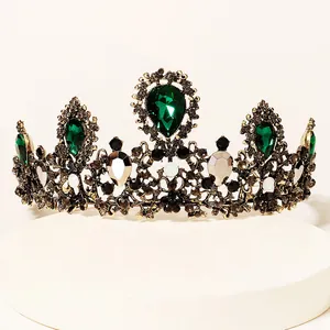 Diadème de mariée baroque avec gemmes vert émeraude et strass sur base or antique