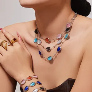 Dreilagiges Boho-Halsketten-Set mit tropfenförmigen Opalen und silberner Edelstahlkette