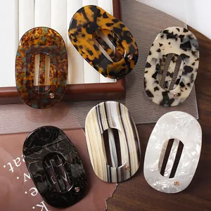 Vintage Large Acetate Hair Claw Clip Elegant Marble Tortoiseshell Oval Hollow Hair Clamp Women Daily Commute Accessory