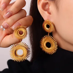 Boucles d'Oreilles Exagérées en Acier Titane pour Femmes Texture de Fleurs Géométriques Bohème Plaqué Or Argent Bijoux de Mode