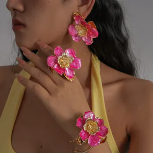 Bague Fleur Plissée de Style Occidental Émail Goutte d'Huile Fer Bague Fleur Douceur Vacances Bijoux de Main pour Femme