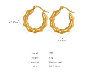 Especificaciones de los pendientes de aro dorados en forma de C con textura de bambú