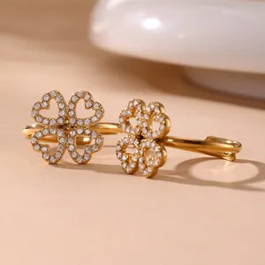 Bracciale a quadrifoglio in acciaio inossidabile placcato oro 18k con zirconi 5A