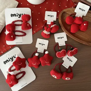 Nœud Tricoté Rouge Étoile Pomme Ours Chouchous Et Pinces à Cheveux Enfants Mignon Dessin Animé Velours Accessoires De Cheveux Pour Filles Cadeau De Fête
