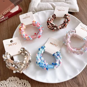 Chouchous Élastiques Tissés à Pompons Colorés Doux Bandeaux à Haute Élasticité Accessoires de Coiffure Quotidiens pour Filles et Femmes
