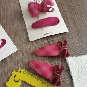 Set di fermagli per capelli a quadretti rosa e fiocchi di velluto bordeaux per bambine