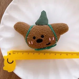 Cute brown plush cartoon animal hair clip with green hat and 8cm measurement guide