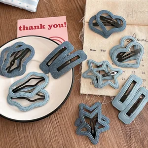 Détails des barrettes en denim bleu clair en forme de cœur et d'étoile pour filles