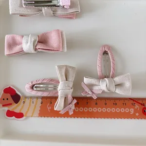 Set di fermagli per capelli in tessuto rosa e beige con fiocchi per bambine in stile dolce