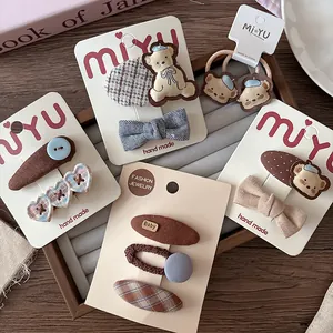 Simpatici Fermagli Per Capelli In Tessuto Con Orsetto E Fiocco Per Bambine Clip BB Elastici Capelli Accessori Fatti A Mano