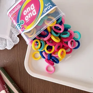 Bunte hochelastische nahtlose Nylon-Haargummis für Mädchen in einem Klarsichtbehälter
