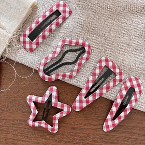 Pince à Cheveux BB Douce Enveloppée de Tissu Gingham Rouge Blanc Épingle à Cheveux en Métal pour Femmes Filles Accessoires