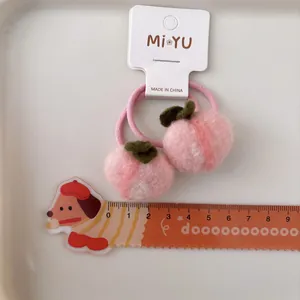 Élastiques à cheveux mignons en laine feutrée pêche pour filles avec détails de feuilles vertes