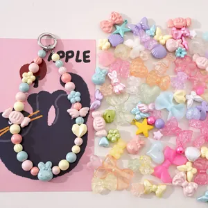 Buntes DIY Acryl-Perlen-Set für handgefertigte Armbänder und Halsketten mit Blumen