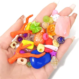 Kit de perles acryliques colorées pour bijoux DIY avec formes assorties pour loisirs créatifs