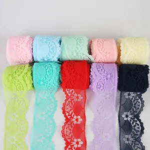 Lot de 10 rubans de dentelle florale multicolores avec bords ondulés pour couture DIY