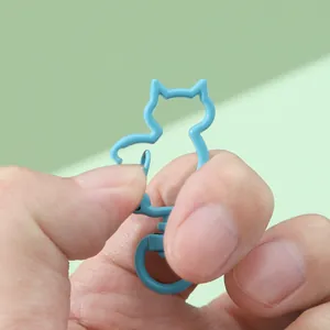 Cat-shaped light blue metal lobster clasp with rotatable ring for DIY keychain crafts