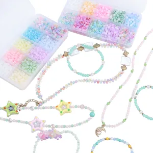 Bastelset für Schmuck mit Makronen-Glasperlen, Anhängern und 10-Raster-Aufbewahrungsboxen