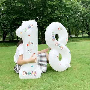Globo número 18 blanco mate de 32 pulgadas con estampado de arcoíris para fiesta de cumple