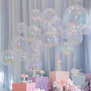 Ballons 4D transparents irisés de tailles variées pour une décoration de fête onirique