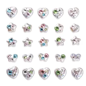 Abalorios de perlas acrílicas en forma de estrella y corazón con diamantes de colores