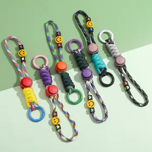 Handgefertigtes Paracord Smiley Schlüsselanhänger-Set mit Herzperlen für DIY