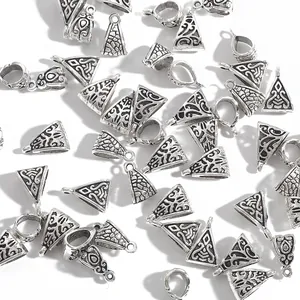 Ganci per Ciondoli in Lega Retro Argento Antico con Motivo a Rilievo per Creazione Gioielli Collana Bracciale Fai-da-Te Accessori