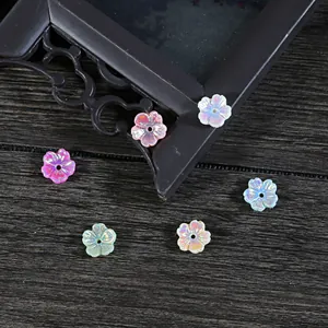 Abalorios de flor de ciruelo en resina perlada para horquillas y joyas artesanales