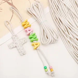 Handgemaakte 3mm katoenen touw kruishanger en MAMA kralen voor DIY sieraden maken