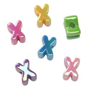 Perline colorate a lettera X in acrilico con effetto AB per bracciali fai-da-te