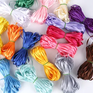 Ensemble de rubans de satin colorés avec rouleaux variés pour bricolage et créations florales