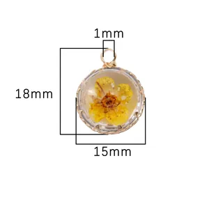 18K gold-plated copper round pendant with yellow dried flowers, size 18mm by 15mm